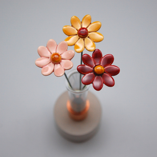 Vase und Kerzenhalter