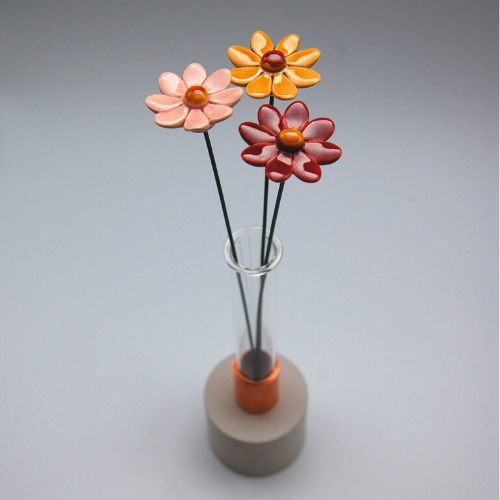 Vase und Kerzenhalter