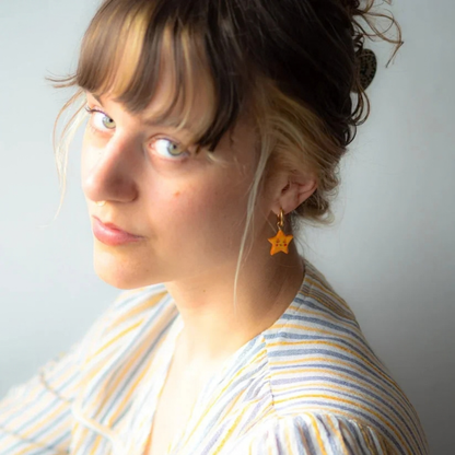 Ohrringe Sterne gold von Studio Sunbird