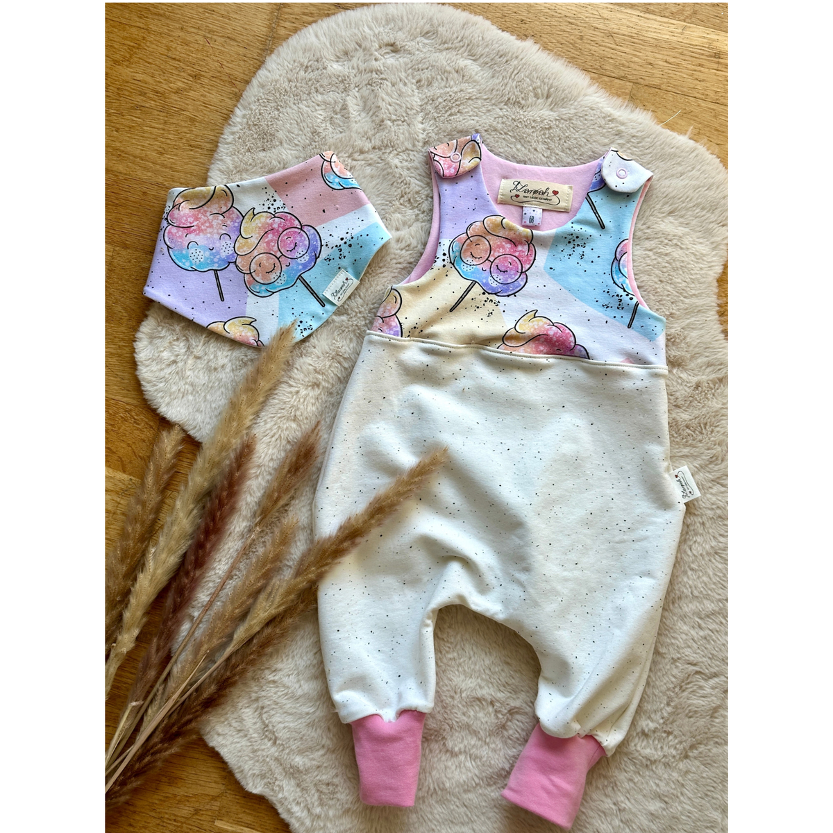Baby-Set Strampler + Halstuch Zuckerwatte Größe 68 von LAROAH