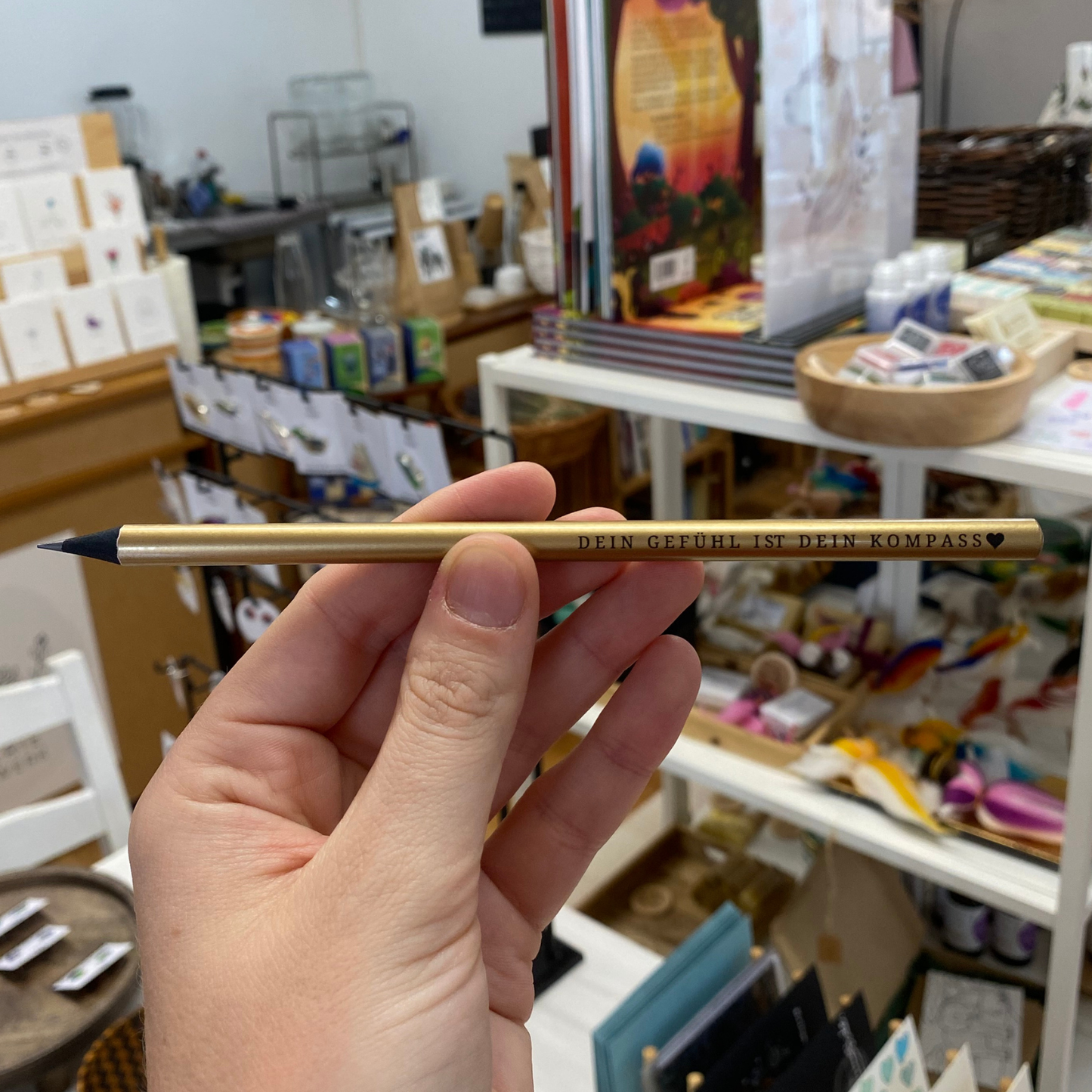 goldener Bleistift - dein Gefühl ist dein Kompass von Christinas Kartenkunst