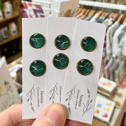 Ohrstecker Pusteblume Grün (OstPBG) von Neema Schmuck