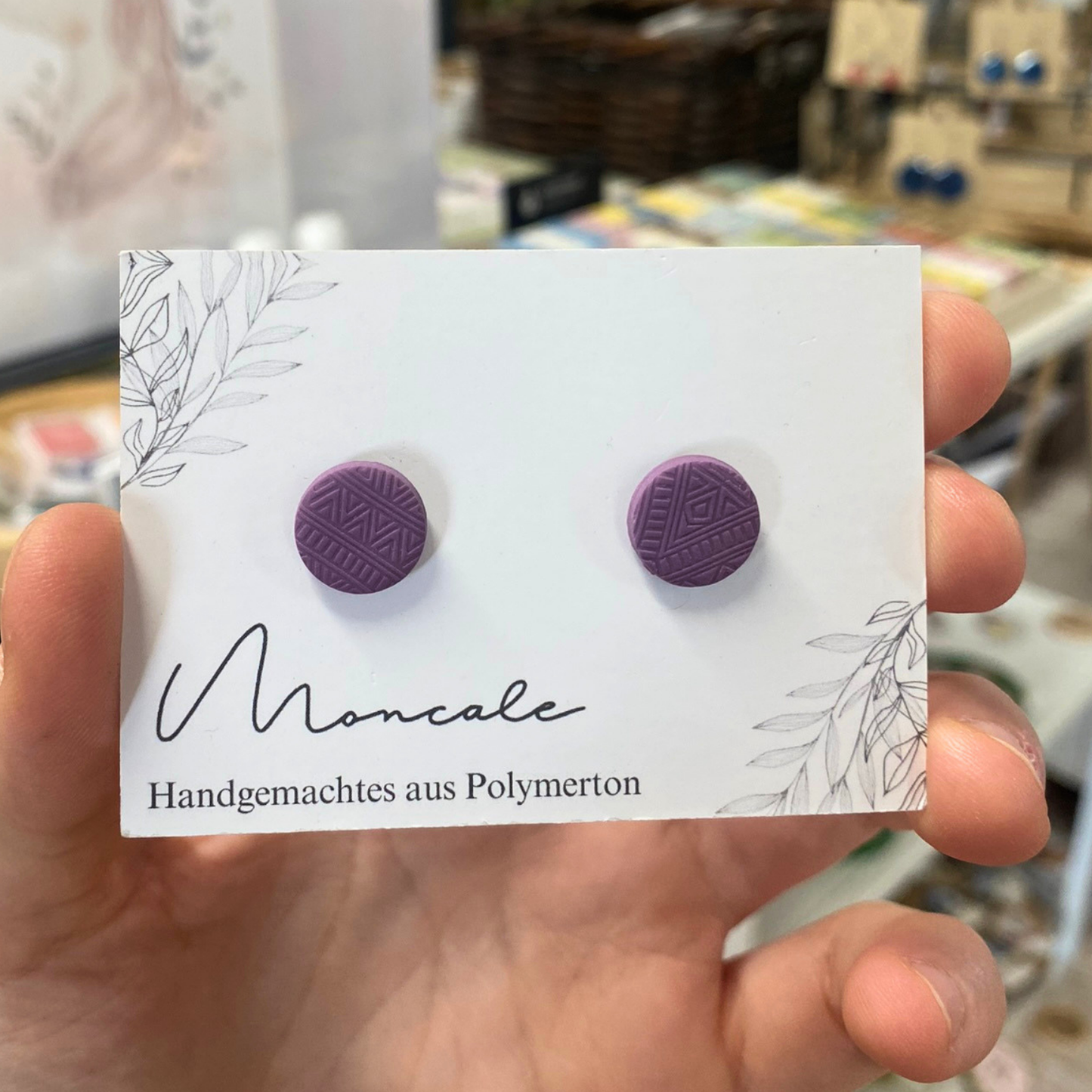 Ohrstecker lila aus Polymerton von Moncale
