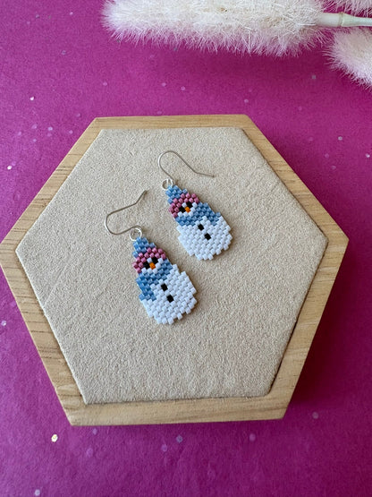 Ohrring Schneemann weiß / rosa / blau von Wuwu
