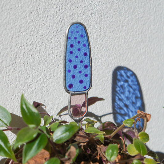 Pflanzenstecker aus Glas blau von Magpie Castle