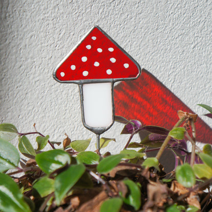 Pflanzenstecker aus Glas von Magpie Castle